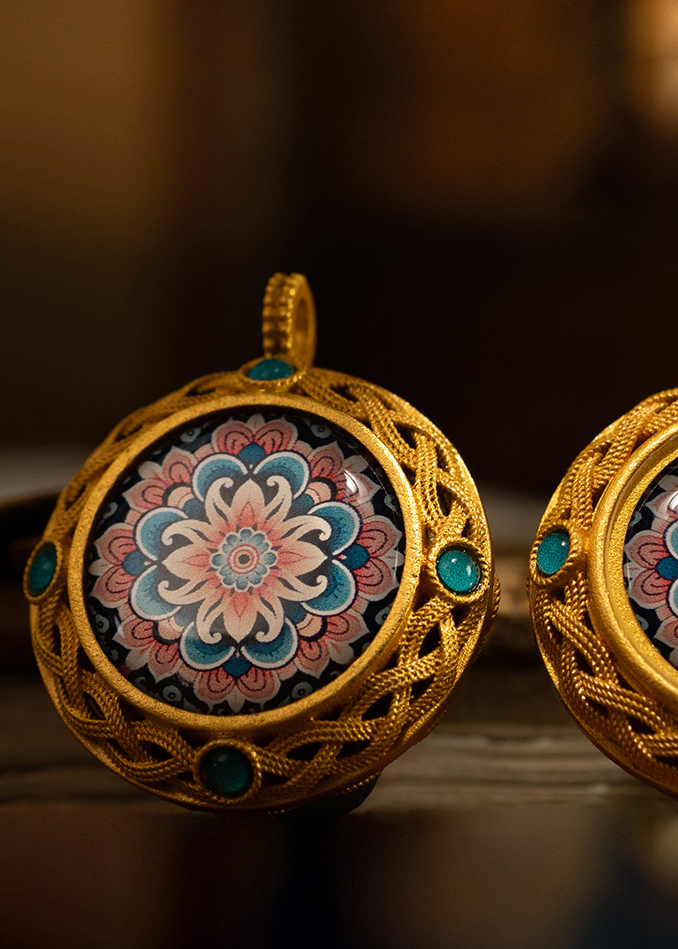 Wipe-style Thangka Hand-painted Necklace Pendant (Series II)