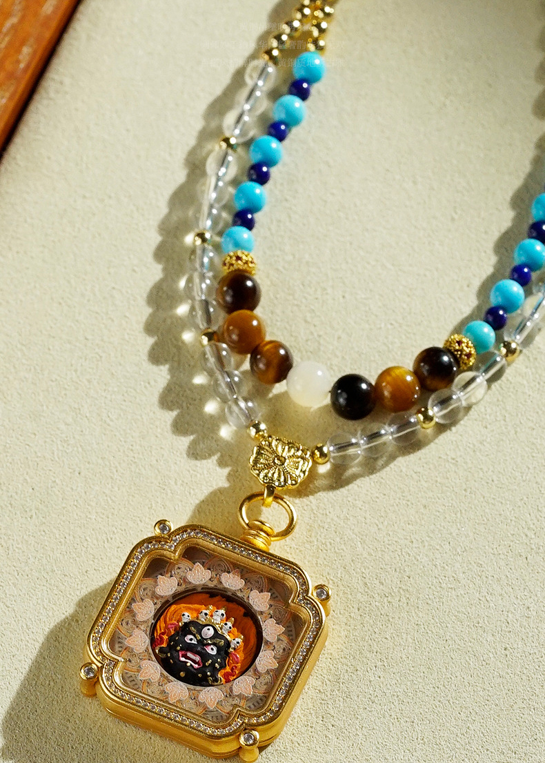 Wipe-style Thangka Hand-painted Necklace Pendant